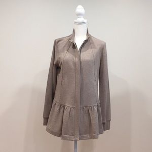 CAbi Weekend Topper